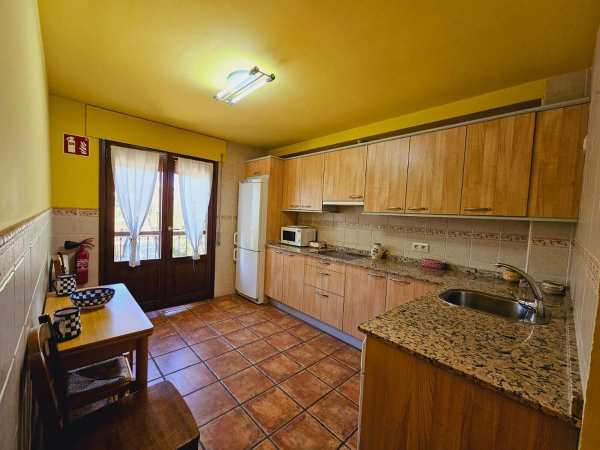 Lagar De Palacio Santa Cilia de Jaca Cameră foto